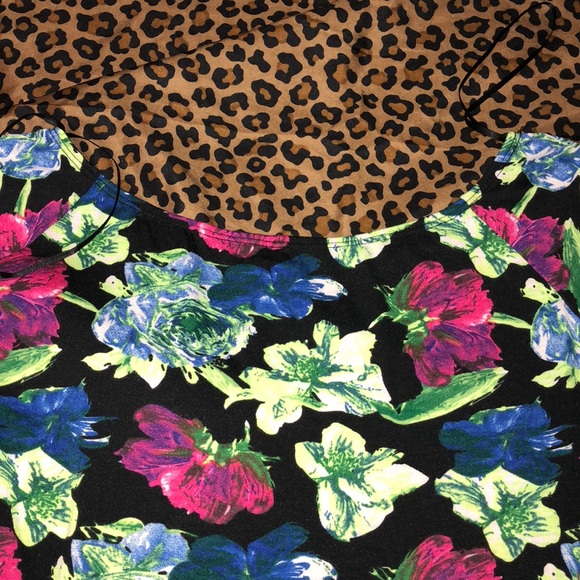 Floral dress - Picture 2 of 2